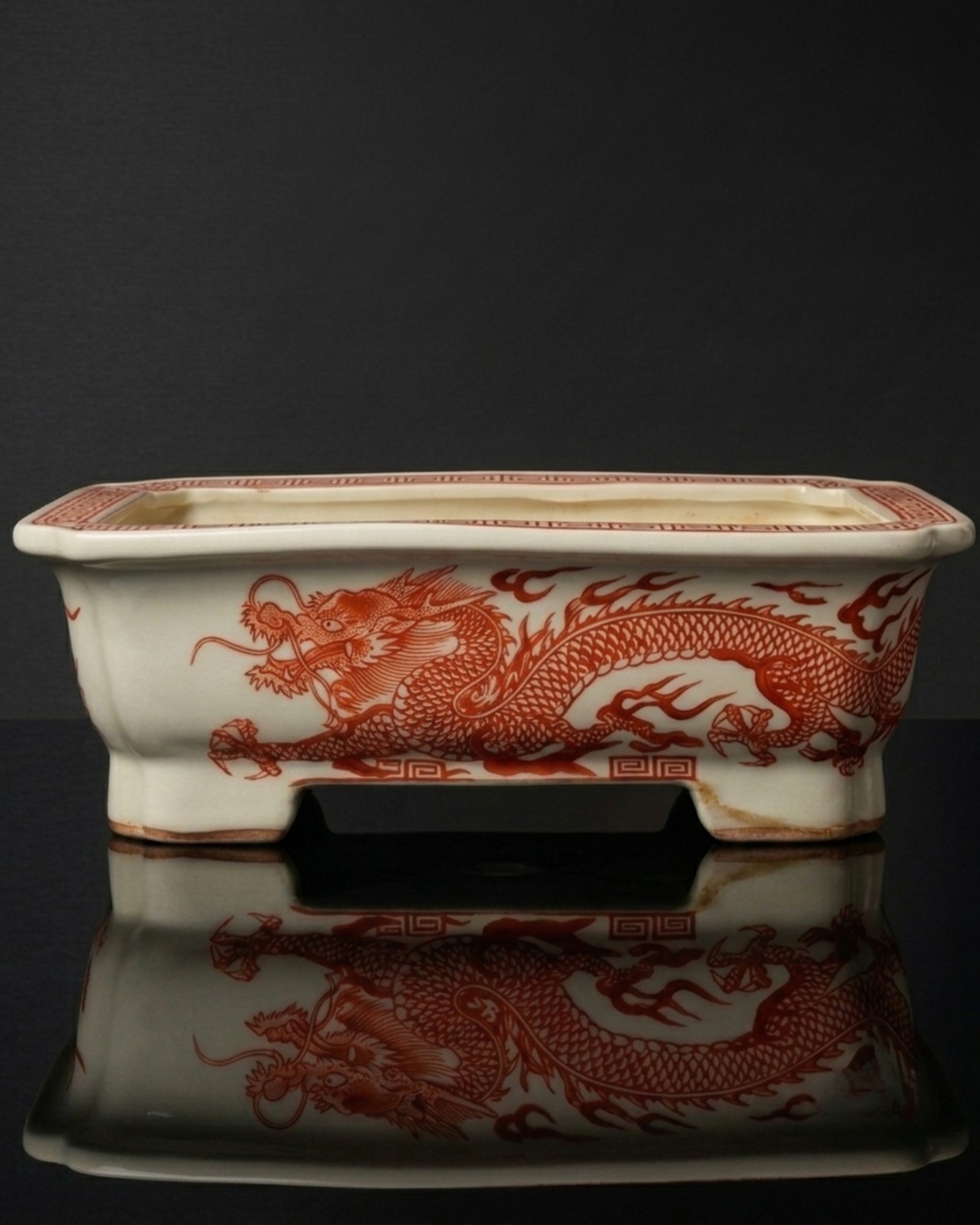 YAKUMO JAPAN 八雲 — Fine Japanese Bonsai Pots for Collectors Worldwide